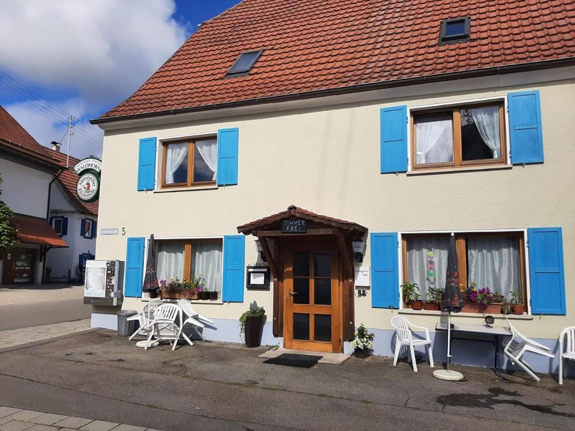 Gaestehaus Apartments B & B27 Und Pension Waldhorn Rottweil Bagian luar foto