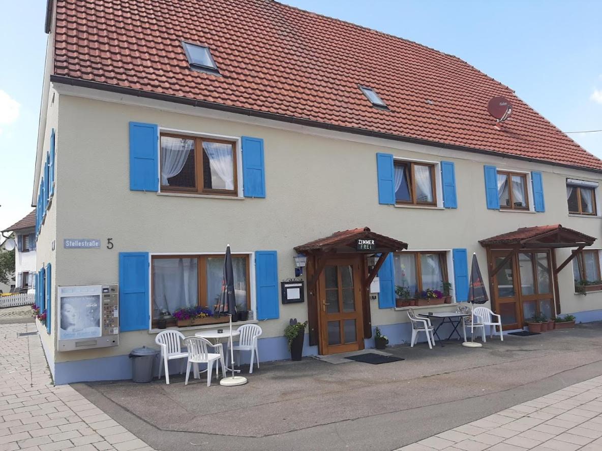 Gaestehaus Apartments B & B27 Und Pension Waldhorn Rottweil Bagian luar foto