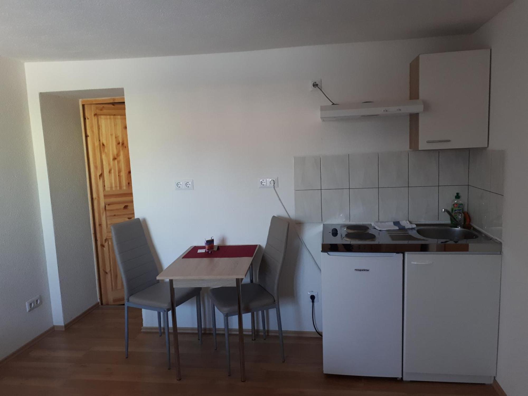 Gaestehaus Apartments B & B27 Und Pension Waldhorn Rottweil Bagian luar foto